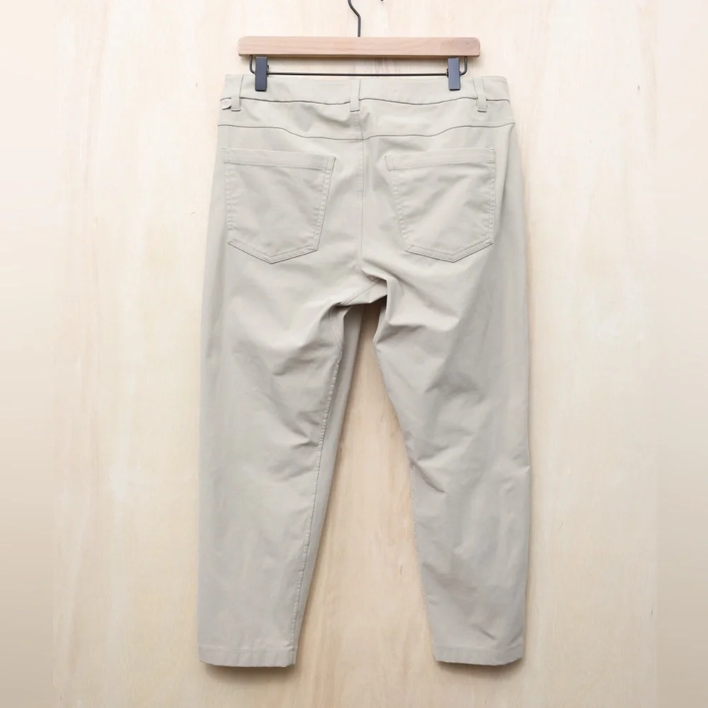 Lululemon ABC Pant‎ Tan 32x24 Tailored